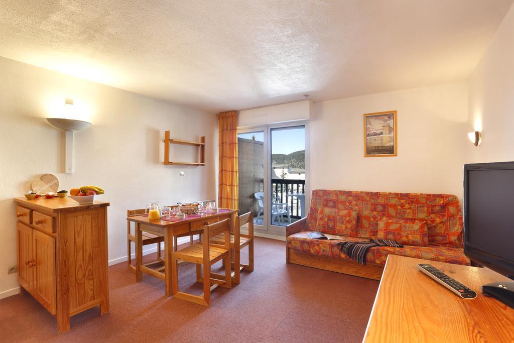 Les Balcons Du Soleil Aparthotel Font-Romeu-Odeillo-Via Bagian luar foto