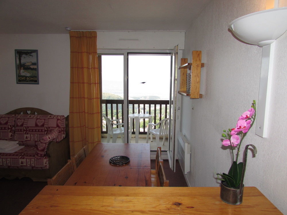 Les Balcons Du Soleil Aparthotel Font-Romeu-Odeillo-Via Bagian luar foto