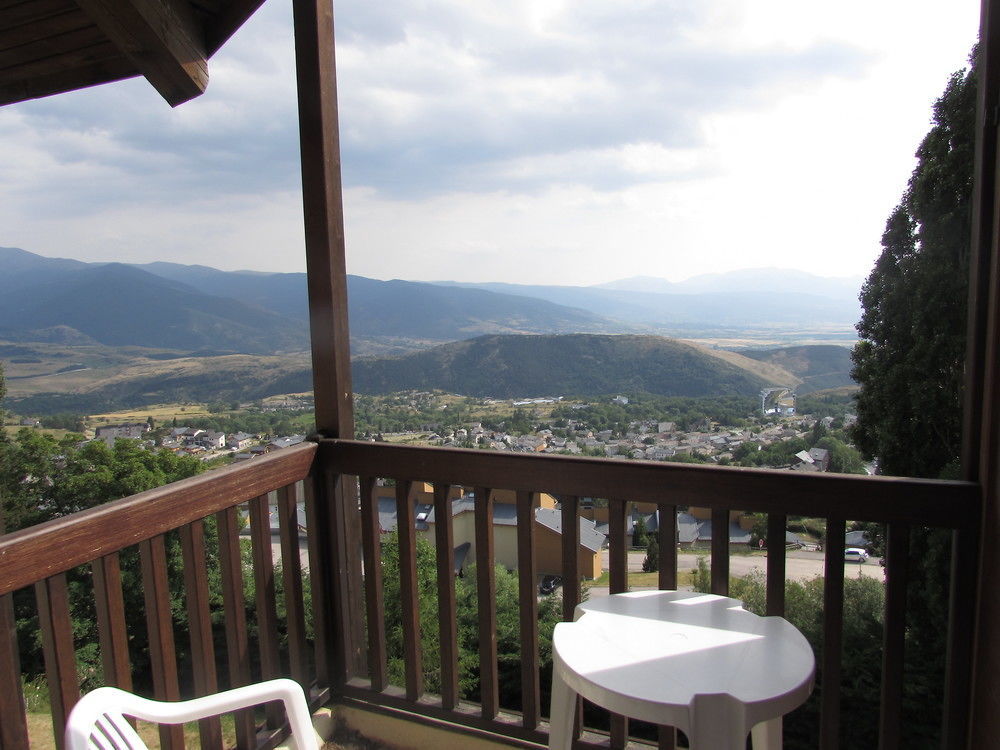 Les Balcons Du Soleil Aparthotel Font-Romeu-Odeillo-Via Bagian luar foto